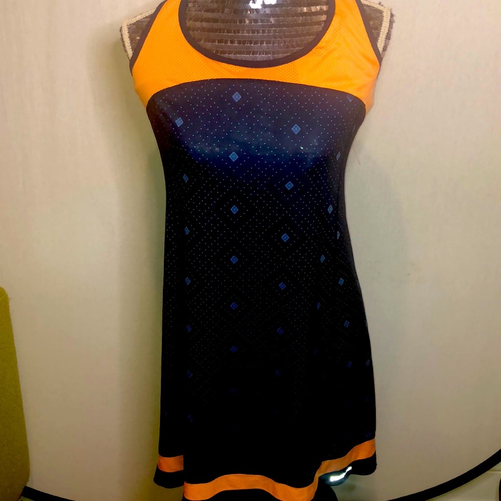 Patagonia women athletic women dress size small